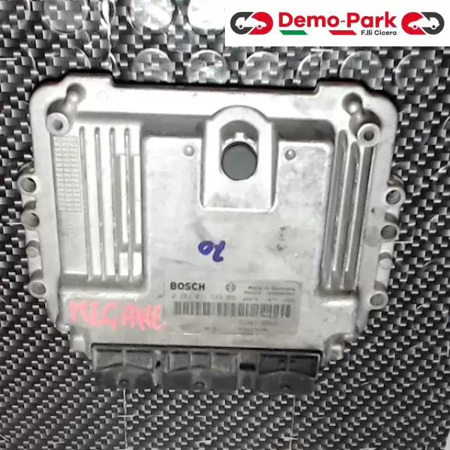 CENTRALINA MOTORE Renault MEGANE BOSCH 0 281 011 549   8200310863 0