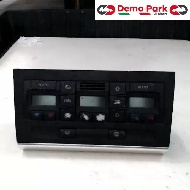 COMANDO CLIMATIZZATORE - AUTOMATICO Audi A4  0