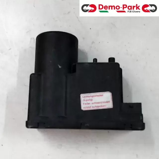 CHIUSURA CENTRALIZZATA - POMPA Audi 80  0