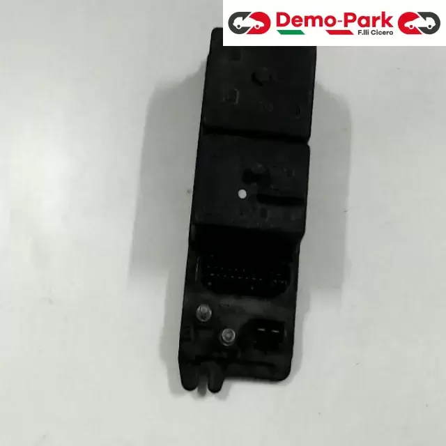 SCATOLA FUSIBILI Alfa Romeo 166  0