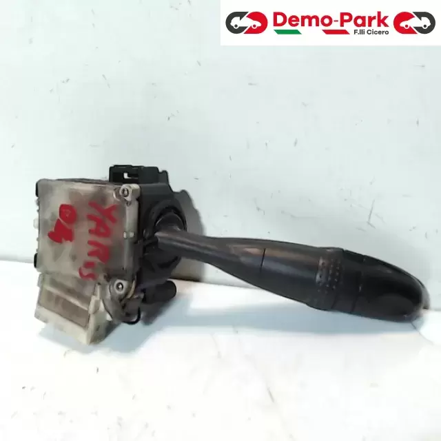 COMANDO FRECCE Toyota YARIS D4D  1