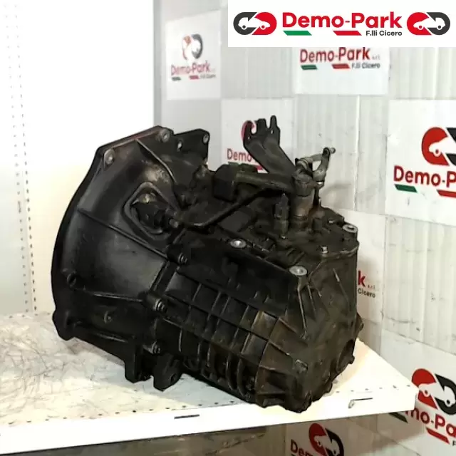 CAMBIO VOLVO S40 Volvo S40 1.6 TD 3M5R-7F096-YF 0