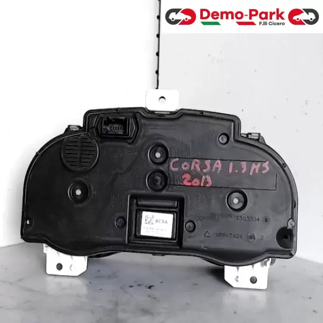 QUADRO STRUMENTI OPEL CORSA Opel CORSA - 1.3 Mjet  1