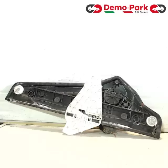 ALZAVETRO ANTERIORE DX Hyundai VELOSTER 82402-2V000 / 82460-2V000 1
