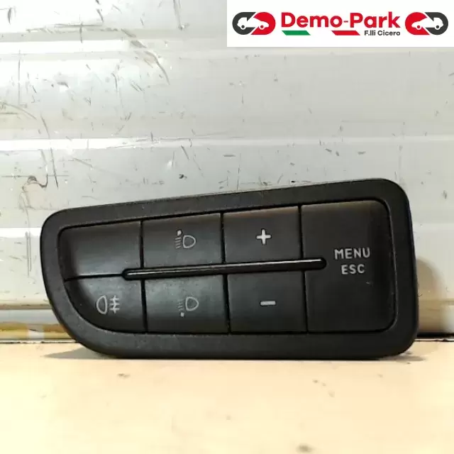 PULSANTIERA MENU Fiat GRANDE PUNTO 735367268 / 61045900 0