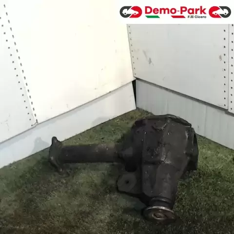 DIFFERENZIALE ANTERIORE Hyundai GALLOPER 2.5 TD DSWB HB104000 0