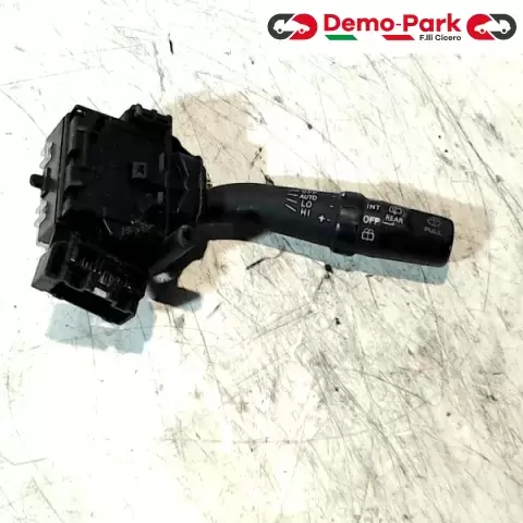CAMBIO LUCE TOYOTA COROLLA  Toyota COROLLA 173654 0